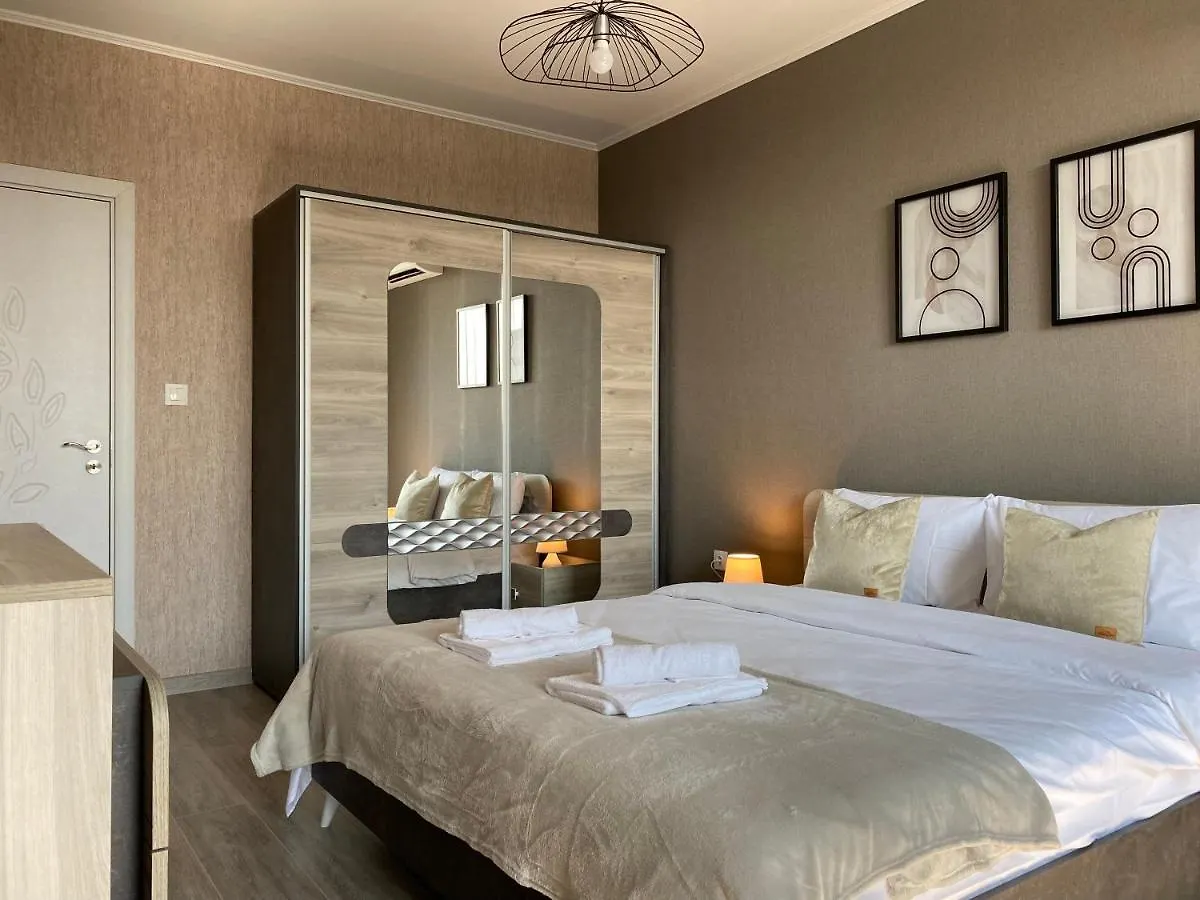 Private Apartment For 4 Guests And Parking Filibe 0*,