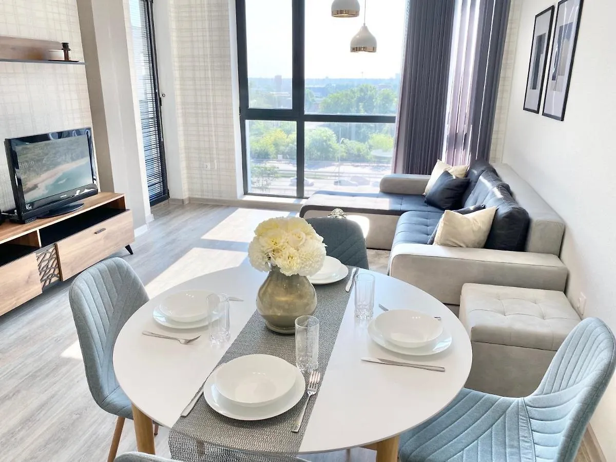 Private Apartment For 4 Guests And Parking Filibe